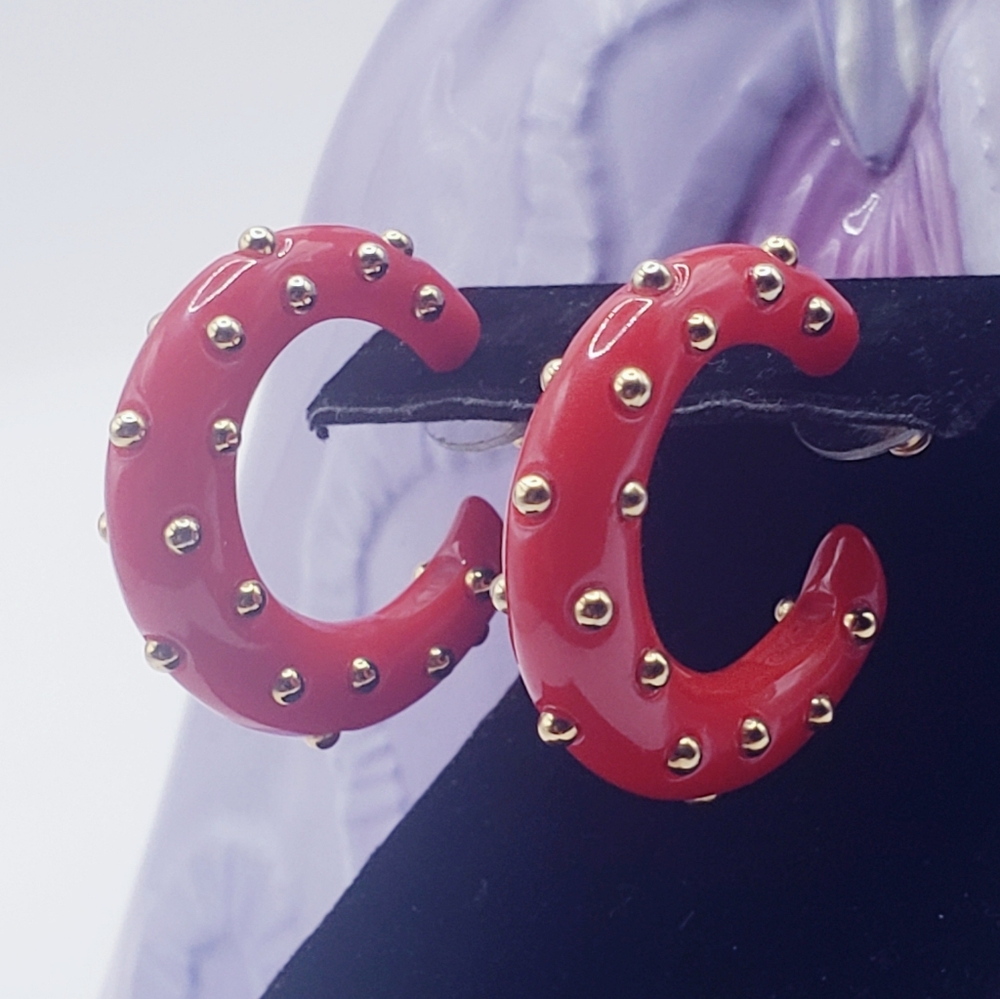 Vintage 80s KJL Bright Red and Gold Studded Hoop Lucite Earrings 1.25" 0216 - Picture 3 of 8